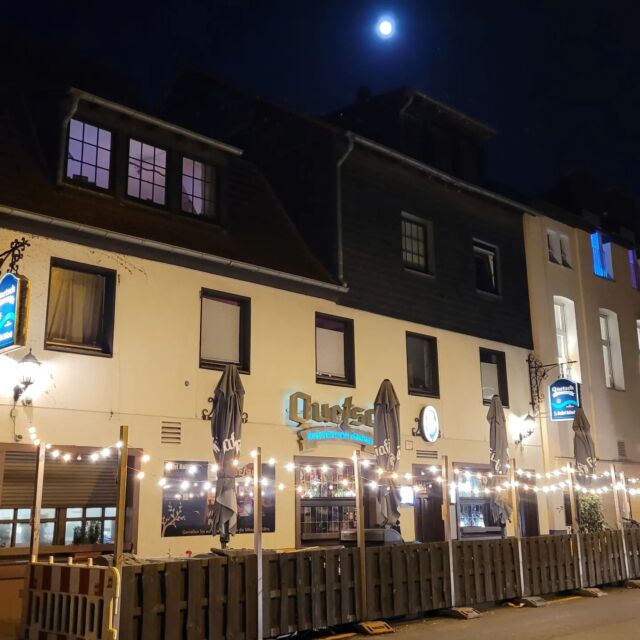 Im Mittelpunkt des heutigen Clubabends @brauhaus_quetsch standen die bevorstehende Aufnahme neuer Mitglieder und die Planung einer außergewöhnlichen #Activity. Wir freuen uns jetzt schon auf auf einen besonderen Abend im März @koelnerdomofficial!

#lionsinternational #weserve #kölnerdom #kölnersüden #kölnrodenkirchen #kölnerleben #lionsclub #kölnergram #kölnerleben #kölscheriviera #quetsch #charity #rodenkirchenerbrücke #rodenkirchen